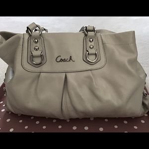 COACH GENUINE LEATHER SATCHEL...